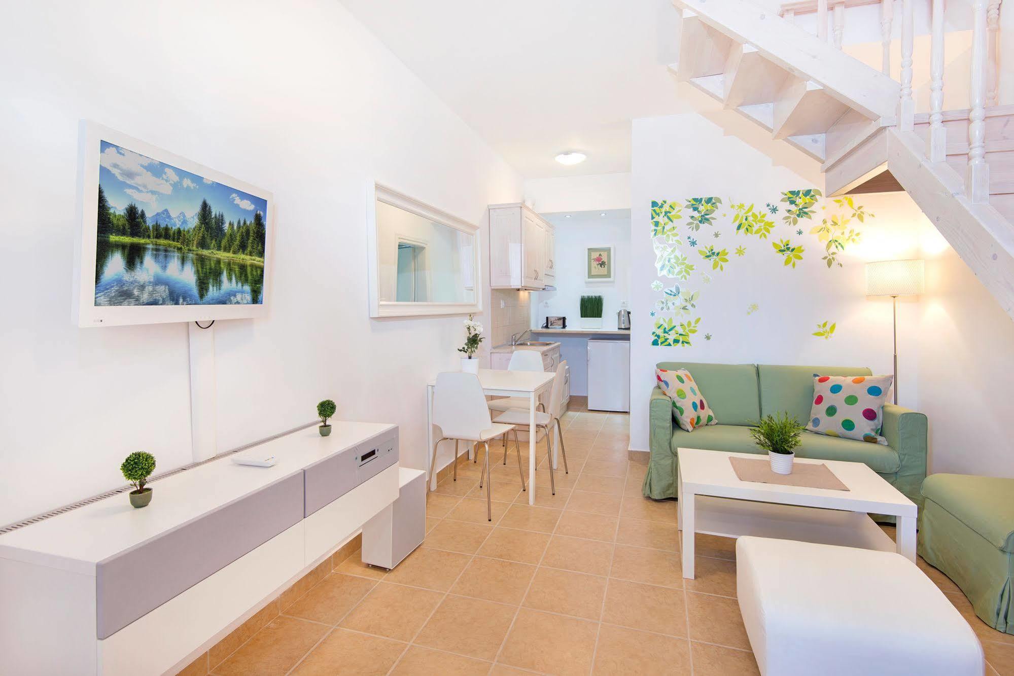 Lindos Harmony Suites Екстериор снимка